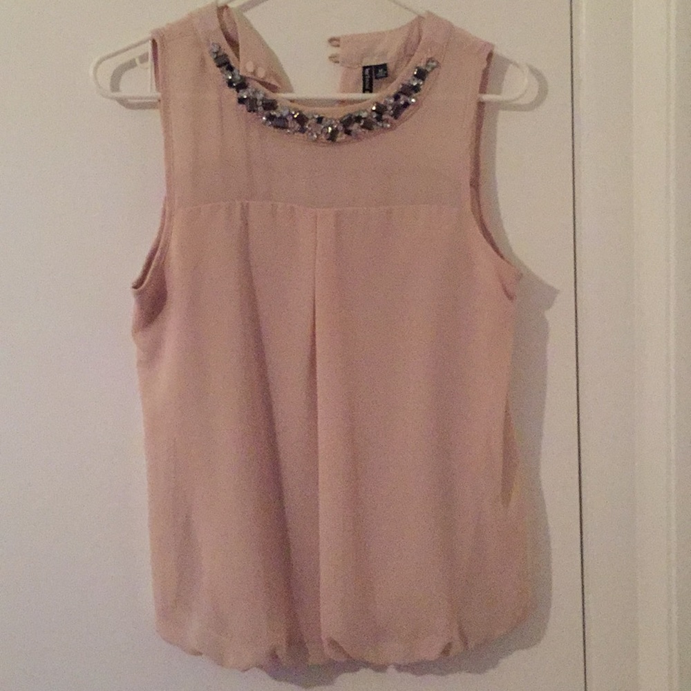 Blousy sleeveless top with beading